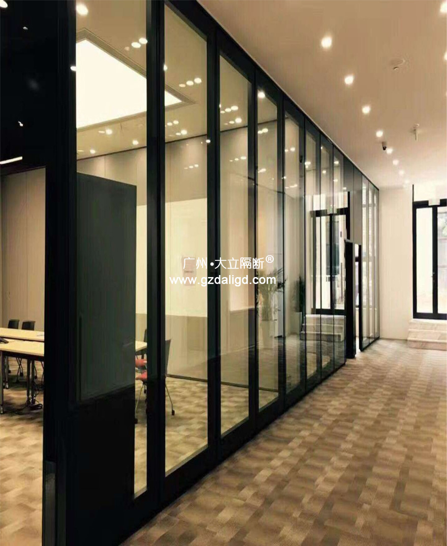 办公室会议厅 窄框时尚玻璃 活动隔断 项目
